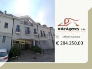 Appartamento in vendita di 150 m² in Via Jacopo Crescini, 76