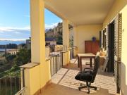 Appartamento in vendita di 150 m² in Via Monticello