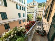 Appartamento in vendita di 150 m² in Via Sant&apos Ugo