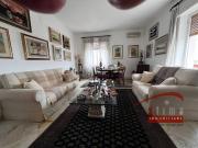 Appartamento in vendita di 150 m² in Via Sebastiano Olivieri