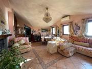 Appartamento in vendita di 150 m² in Via Vigna Rosa, 31