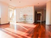 Appartamento in vendita di 150 m² in Via Vittorio...