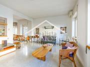 Appartamento in vendita di 151 m² in Via Castelfranco Veneto