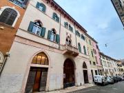 Appartamento in vendita di 152 m² in Via Gaetano Trezza, 12