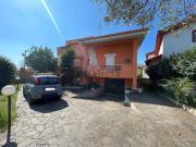 Appartamento in vendita di 153 m² in Via Dell&apos  Idrovora