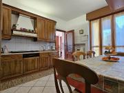 Appartamento in vendita di 154 m² in Via F.lli Tondi, 14