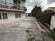 Appartamento in vendita di 155 m² in Via dei Narcisi, 29