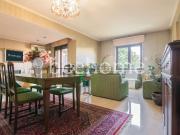 Appartamento in vendita di 155 m² in Via di Grotta...