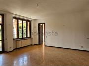 Appartamento in vendita di 155 m² in Via Gaetano Negri, 12 Appartamento in vendita di 155 m² in Via Gaetano Negri, 12