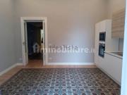 Appartamento in vendita di 155 m² in Via Re David