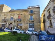 Appartamento in vendita di 155 m² in Via Simone Polizzi