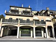 Appartamento in vendita di 156 m² in Via Angelo Biondi