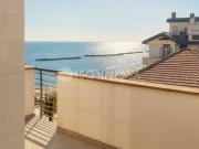 Appartamento in vendita di 156 m² in Viale Nettuno