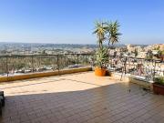 Appartamento in vendita di 157 m² in Via Laiatico, 10