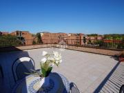 Appartamento in vendita di 157 m² in Via Nonantolana