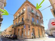 Appartamento in vendita di 158 m² in Via Sant&apos Anna, 82