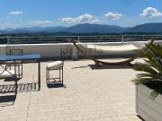 Appartamento in vendita di 159 m² in Via Francesco Brighindi
