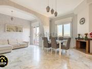 Appartamento in vendita di 159 m² in Via Roberto...