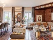 Appartamento in vendita di 159 m² in Viale Emilio Caldara