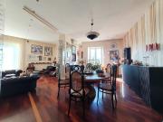 Appartamento in vendita di 160 m² in Corso Umberto I, 153