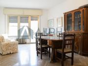 Appartamento in vendita di 160 m² in Via Adolfo Albertazzi