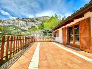 Appartamento in vendita di 160 m² in Via Cesure