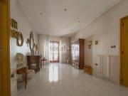 Appartamento in vendita di 160 m² in Via Cozzolete, 2