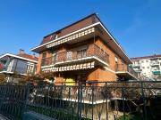 Appartamento in vendita di 160 m² in Via Dante Alighieri