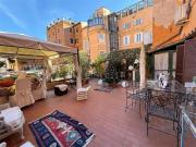 Appartamento in vendita di 160 m² in Via della Mercede