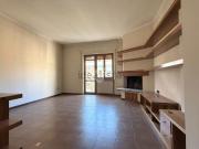 Appartamento in vendita di 160 m² in Via Erasmo Mari, 61