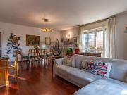 Appartamento in vendita di 160 m² in Via Grigna, 3