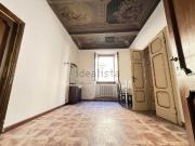 Appartamento in vendita di 160 m² in Via Guelfa, 1
