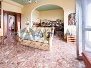 Appartamento in vendita di 160 m² in Via Guglielmo Marconi