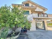 Appartamento in vendita di 160 m² in Via Incoronata