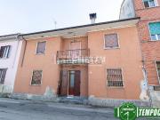 Appartamento in vendita di 160 m² in Via IV Novembre