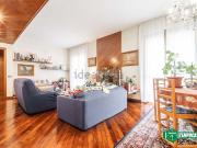 Appartamento in vendita di 160 m² in Via Leonardo Da...