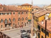 Appartamento in vendita di 160 m² in Via Leoncino
