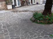 Appartamento in vendita di 160 m² in Via Licinio Calvo