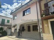 Appartamento in vendita di 160 m² in Via Monte Sirente, 12