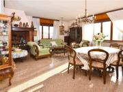 Appartamento in vendita di 160 m² in Via Novara, 57