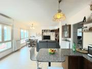 Appartamento in vendita di 160 m² in Via Renato Tega