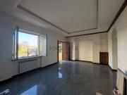 Appartamento in vendita di 160 m² in Via Umberto...