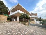 Appartamento in vendita di 161 m² in Via Monte Fumaiolo, 5