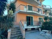 Appartamento in vendita di 161 m² in Via Romania