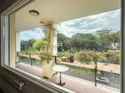 Appartamento in vendita di 161 m² in Via Spiro Valles