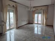 Appartamento in vendita di 161 m² in Via Tenente A....