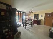 Appartamento in vendita di 161 m² in Via Umberto...