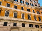 Appartamento in vendita di 162 m² in Via della Mercede