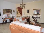 Appartamento in vendita di 162 m² in Via delle Azalee, 10