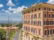 Appartamento in vendita di 163 m² in Largo Augusto Panizza